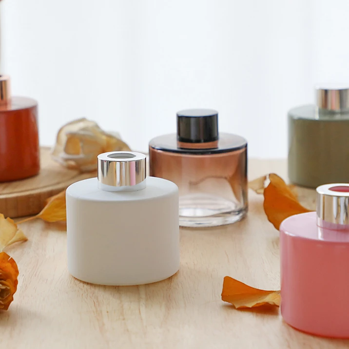 2023 New Product Fireless Aromatherapy Home Decoration Reed Diffuser Bottle Luxury Glass Diffuser Bottle