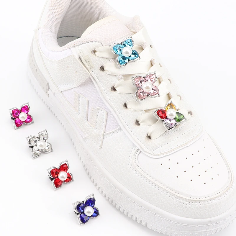 2024New Diamond AF1/AJ Shoelaces Decoration Luxurious Shiny Shoe flower charm Rhinestones Buckle Shoe Charms Shoes Accessories