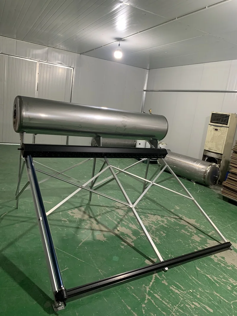 Compact pressure solar water heater separate tank with heat pipe collector High Efficiency