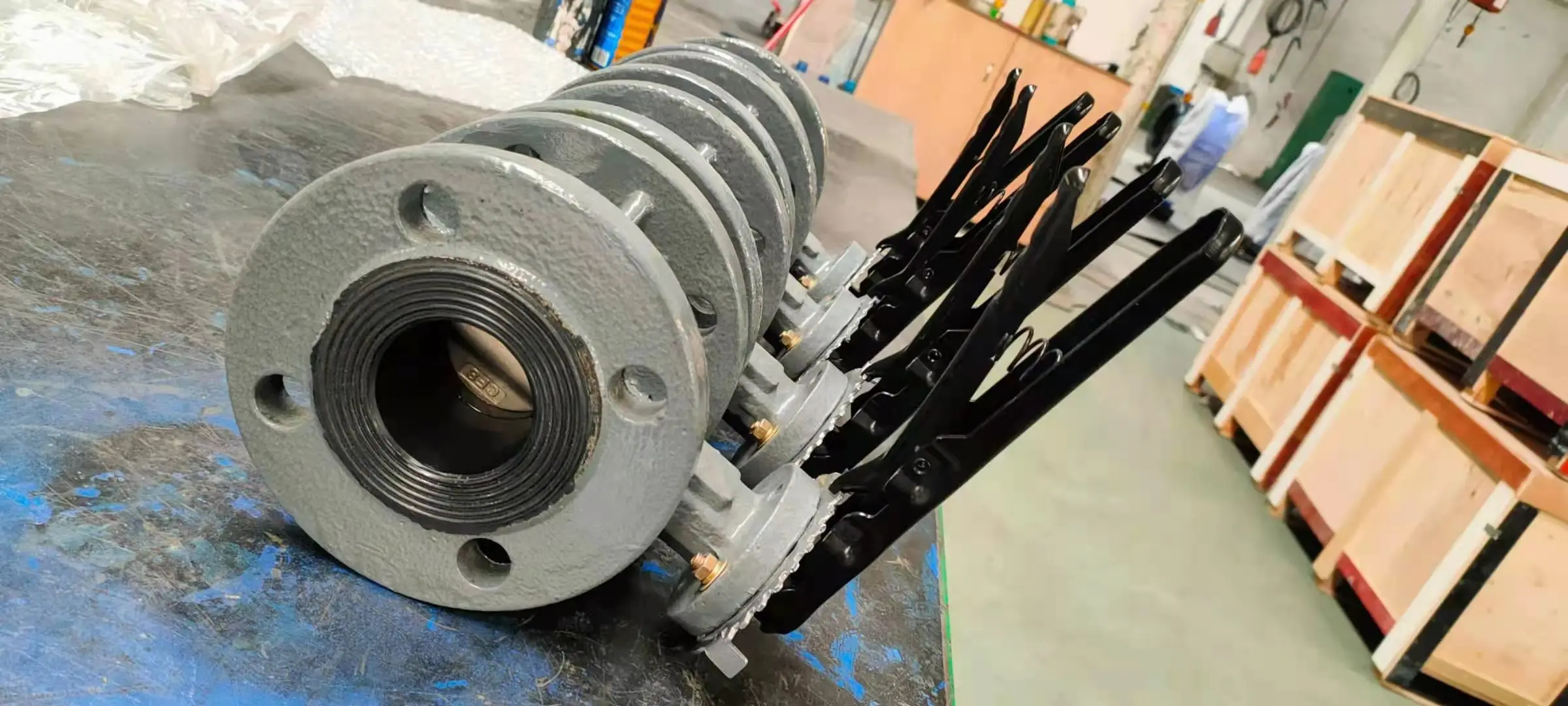 flange ductile iron carbon steel stainless steel EPDM PTFE seat lever manual butterfly valve