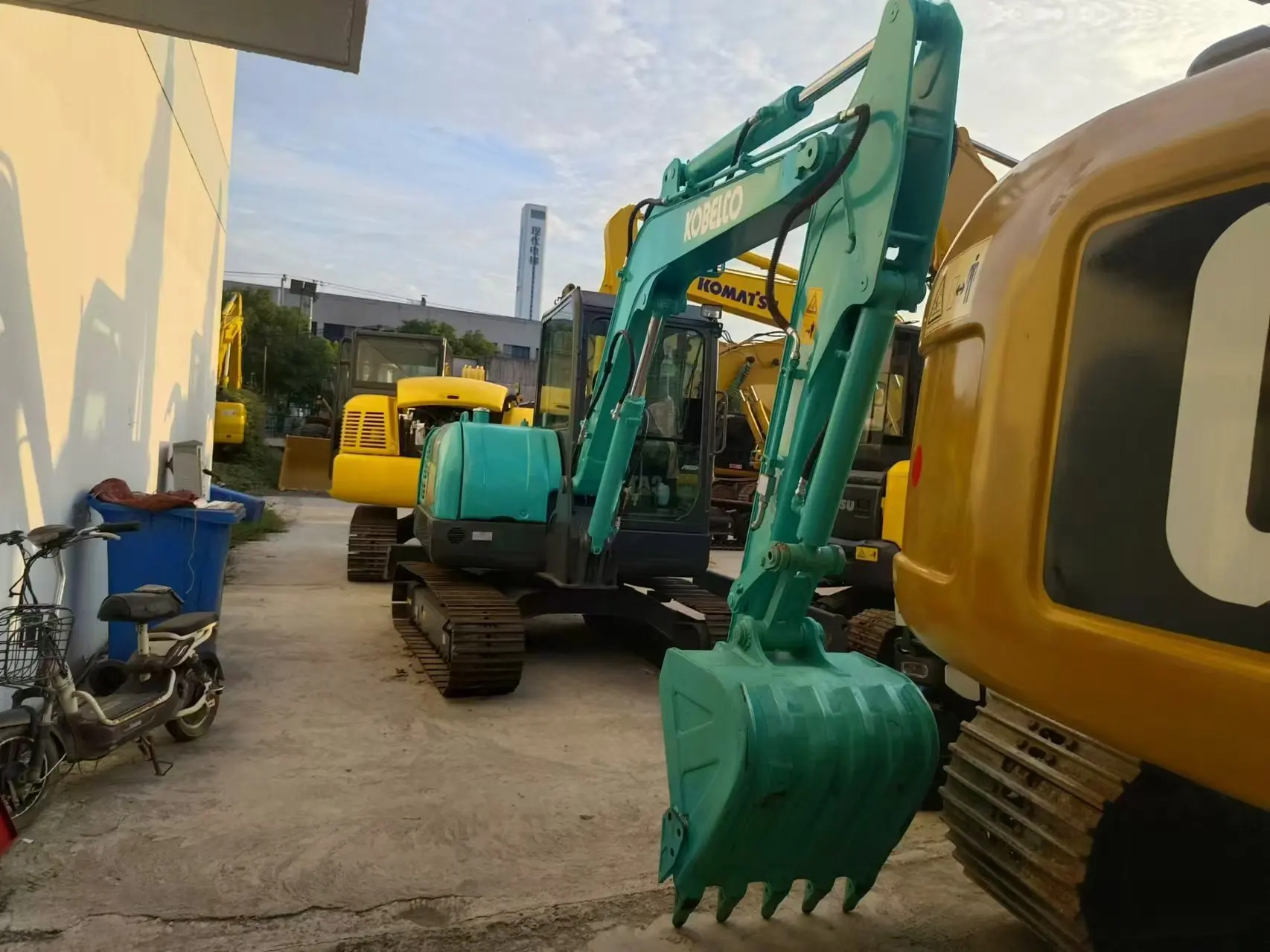 Free Parts Original Secondhand Mini Kobelco SK45 SK35 SK55 SK60 SK75 excavators
