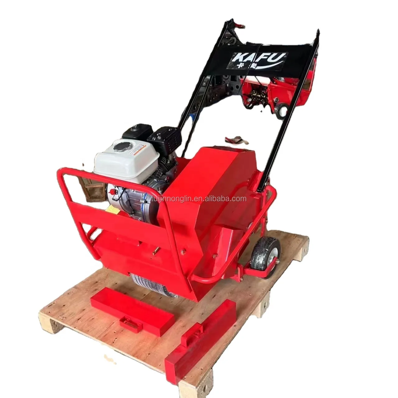 Efficient Lawn Maintenance Machine Tiller Cultivator for Golf Course