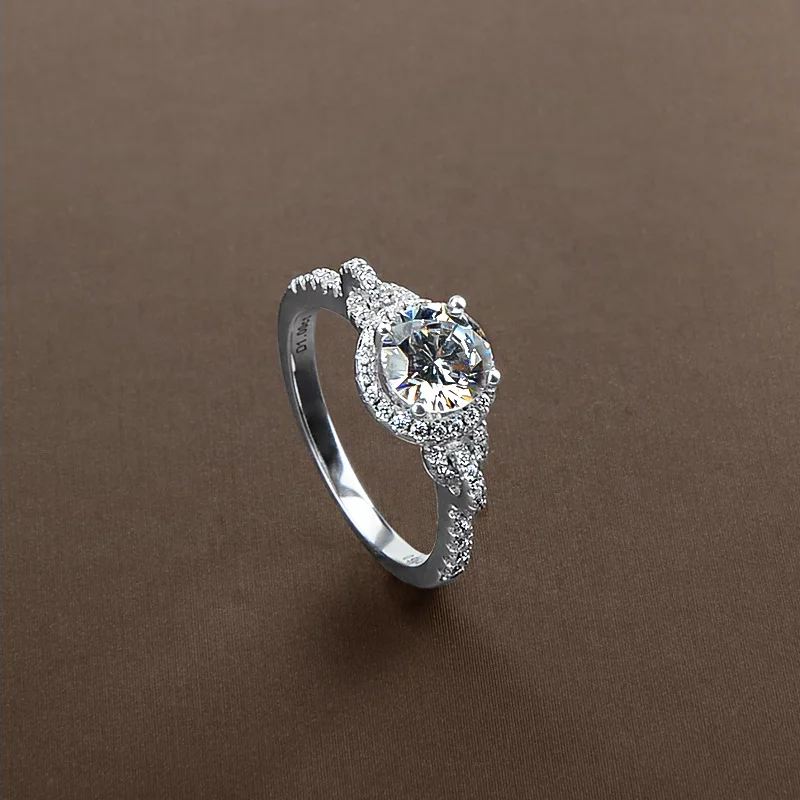 Wholesale Luxury Group Diamond S925 Silver 2ct Moissanite Diamond Wedding Ring Engagement Anniversary Birthday Gift