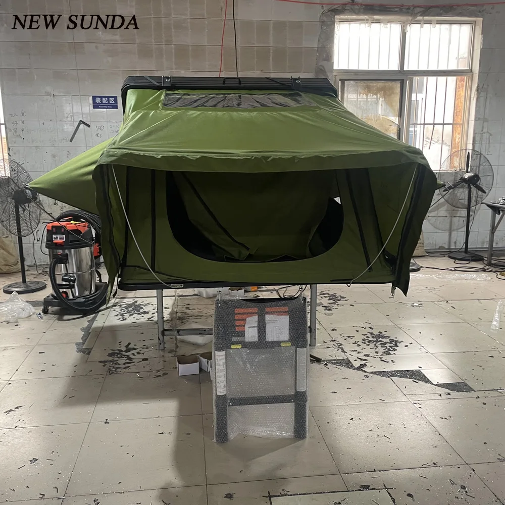 Customized Car Roof Top Tent Outdoor Folding Camping Truck Rooftop Tent for SUV Pickup Trailer with Aluminum Hard Shell Cover