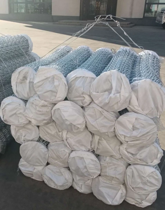 Hot-selling chain link fence PVC coated galvanized chain-link fence  anti-rust chain link fence