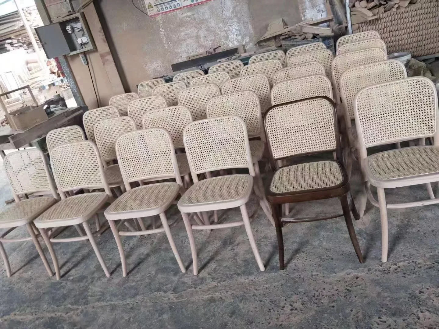 Outdoor Rattan Can Lounge Chair Garden Furniture Round Lounge Rattan Garden