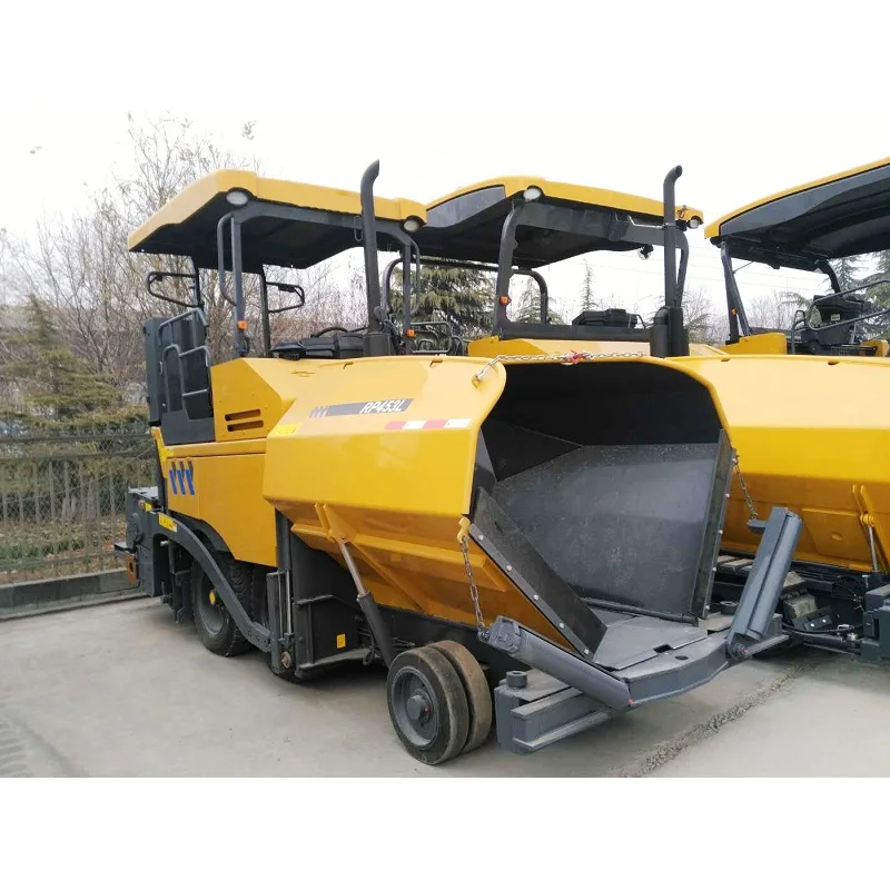 Asphalt Paver RP453L Asphalt Concrete Paver With High Efficiency