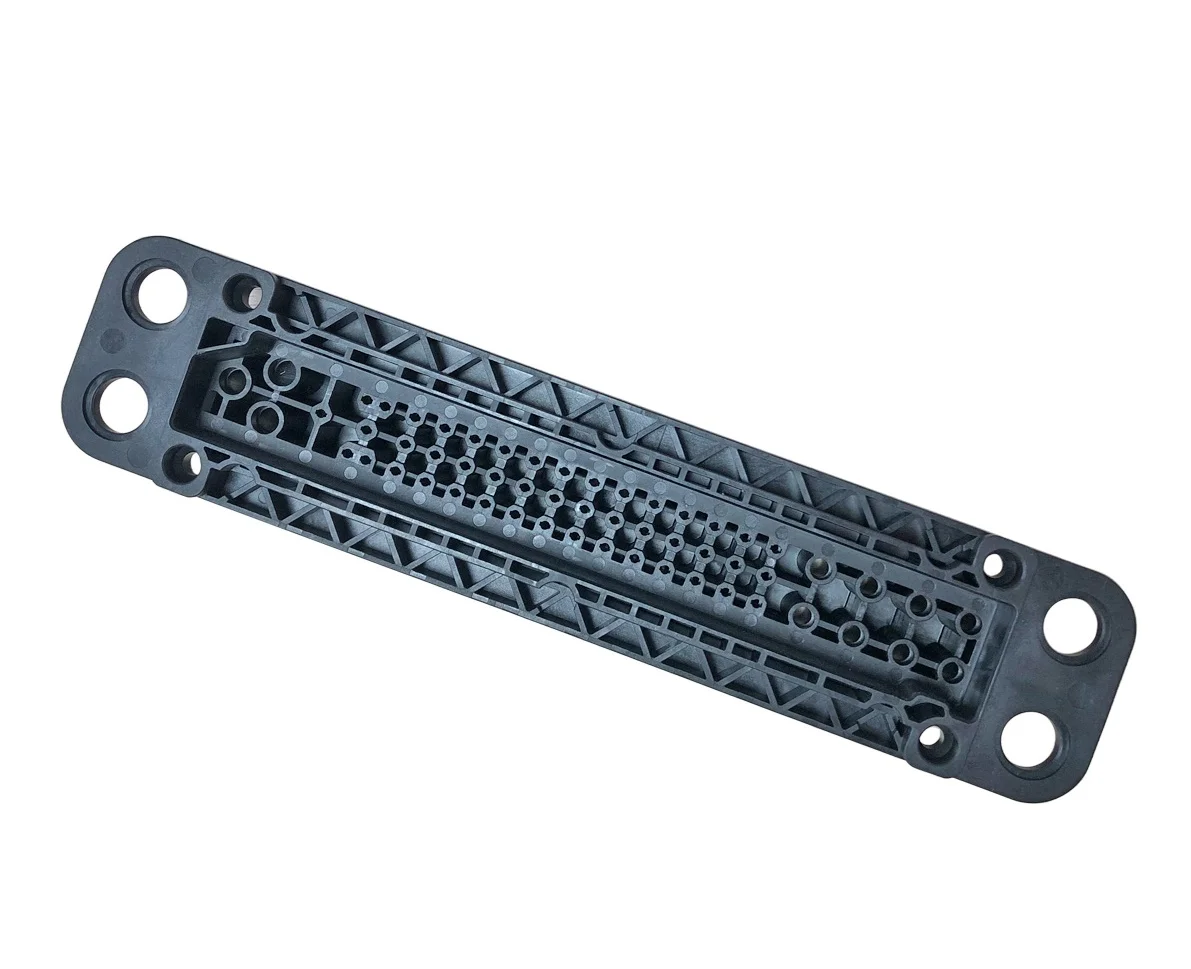 Автомобильные запасные части, пластиковый Инжекционный молдинг, разъем для электроники, другие автомобильные детали двигателя для автомобиля