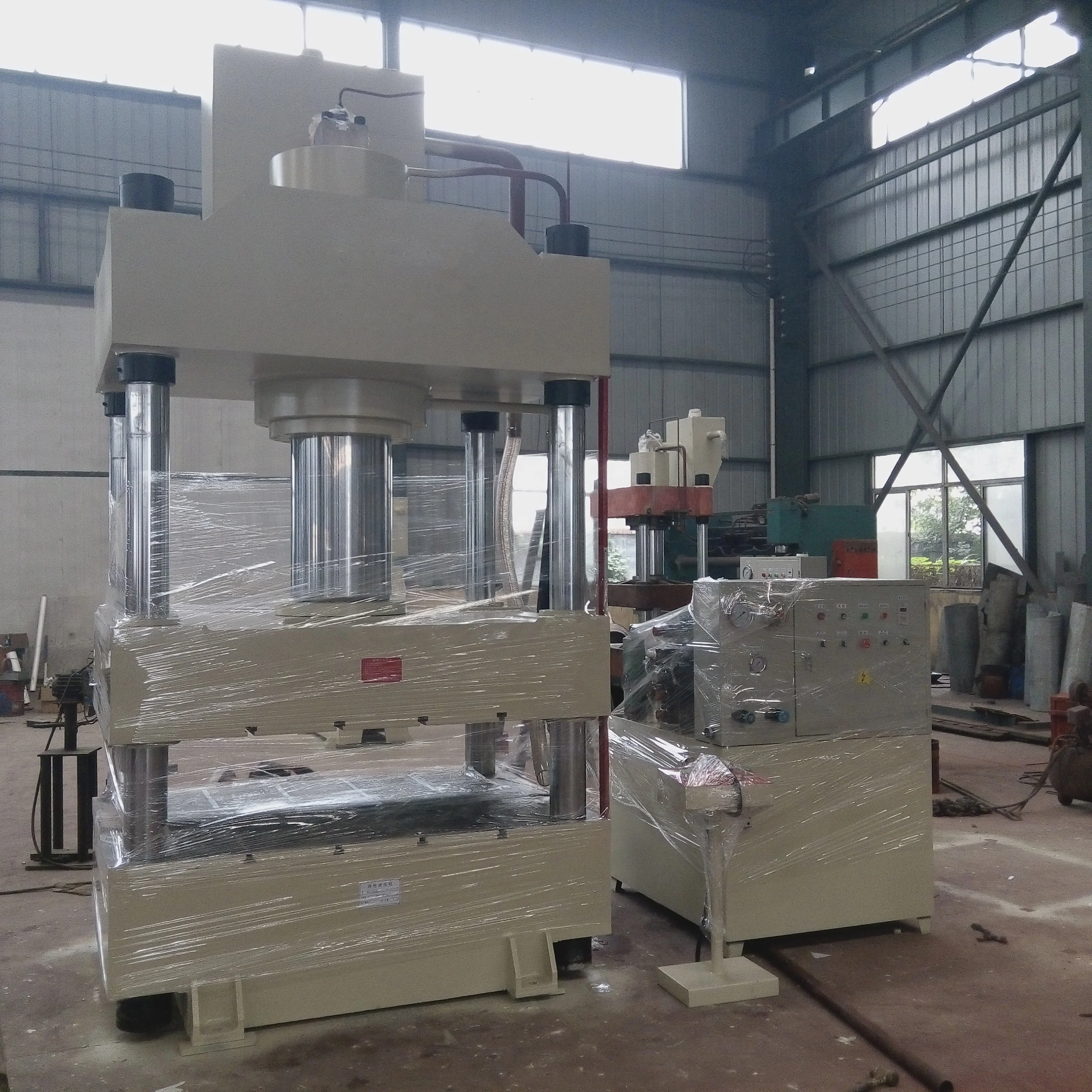 powerful hydraulic press brick machine with factory price