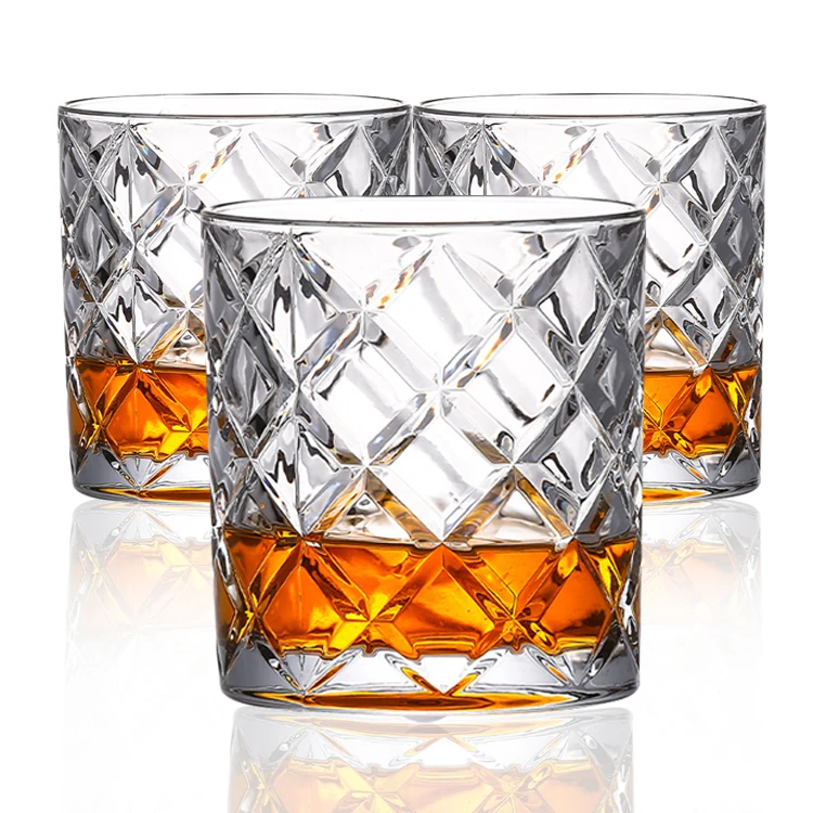 Free Sample Lead Free New Crystal Diamond Shaped Round Bottom Whiskey Glass Drinking Cup Diamond Rotation Whiskey Glass