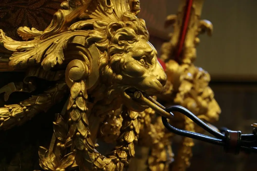 Стационарный патрон Golden Horse каретка от