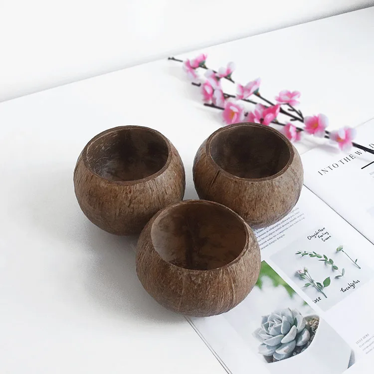 Best price coconut shell cup handcraft custom candle bowl gift sustainable wooden cups
