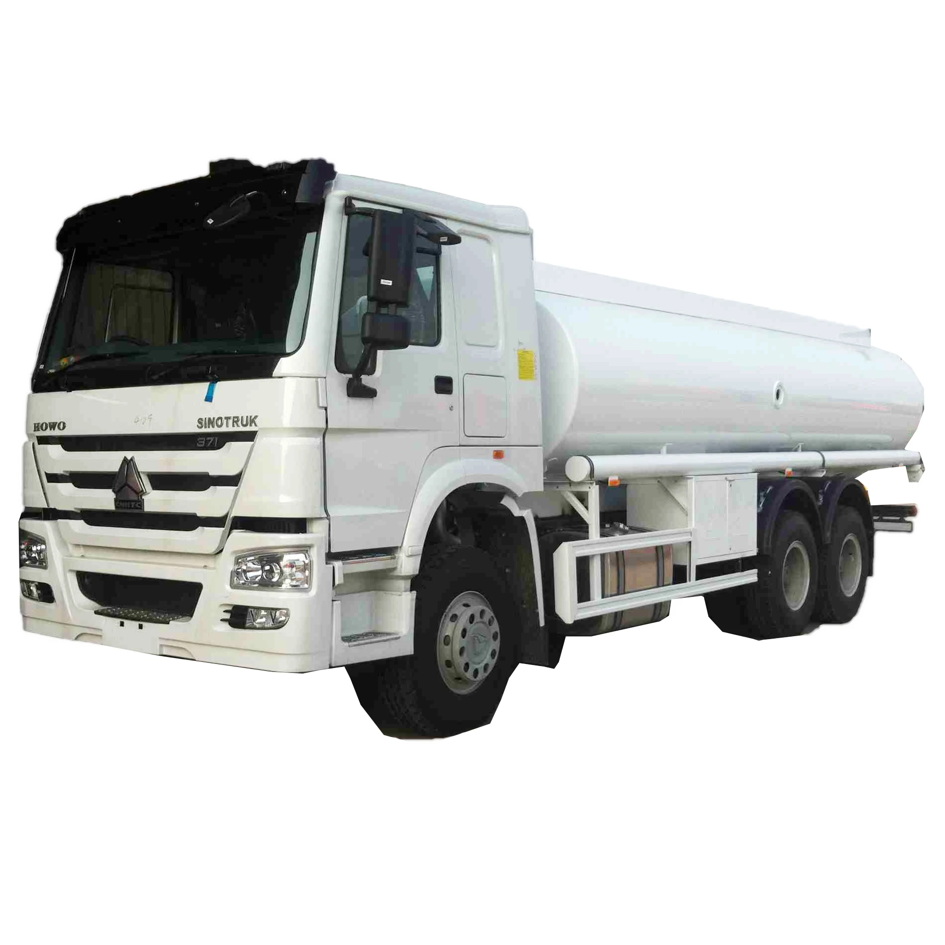 Sinomach Water Delivery Truck 6000 Liter Water Tank Truck Water Tanker Trucks For Sale