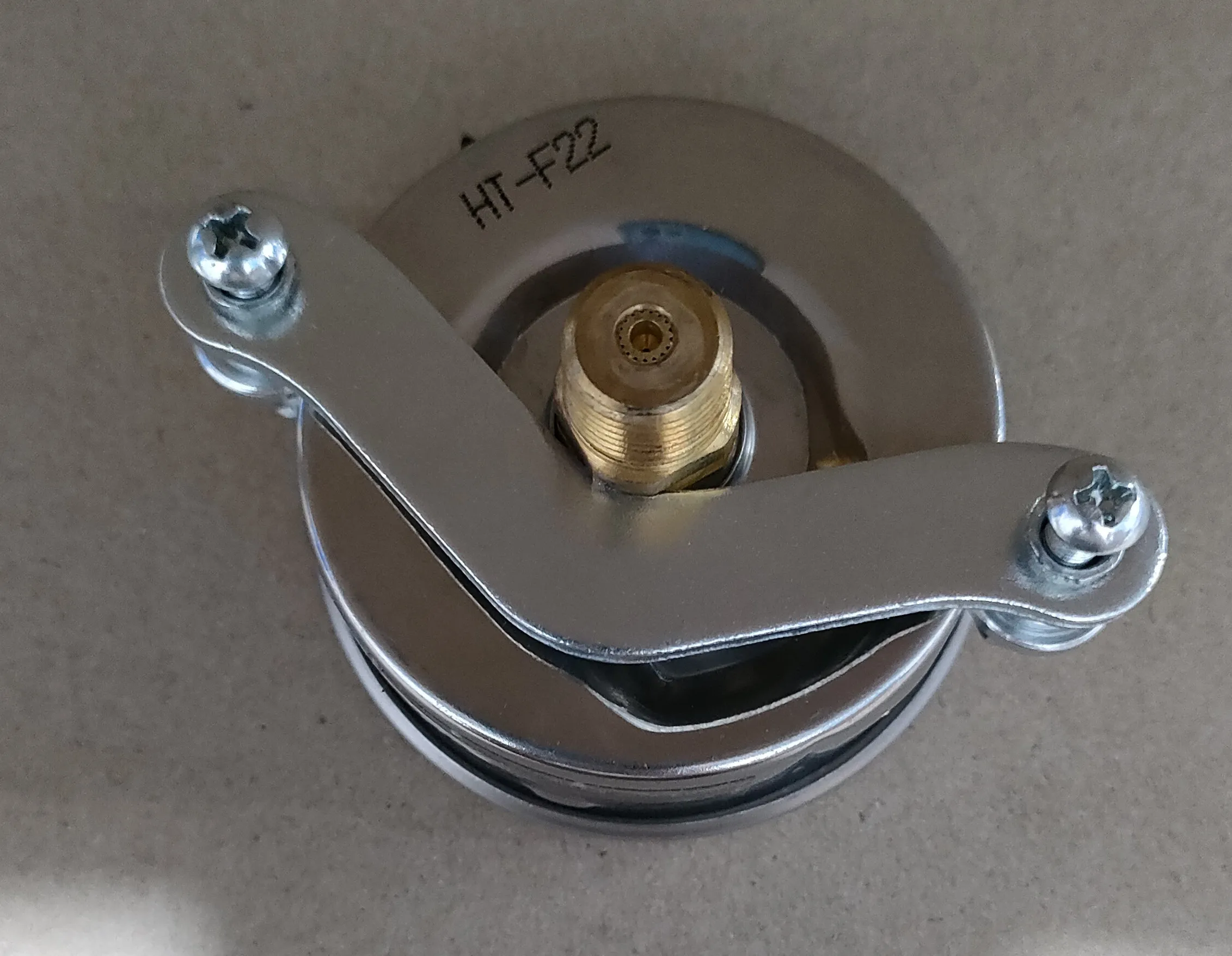 63mm back ss304 oil filled with u-clamp pressure gauge