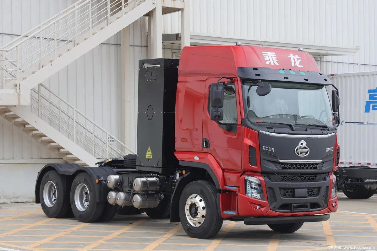 H5 6x4 Dongfeng Electric Tractor Truck High Roof Double Bunk 282kWh Lithium Iron Phosphate Battery