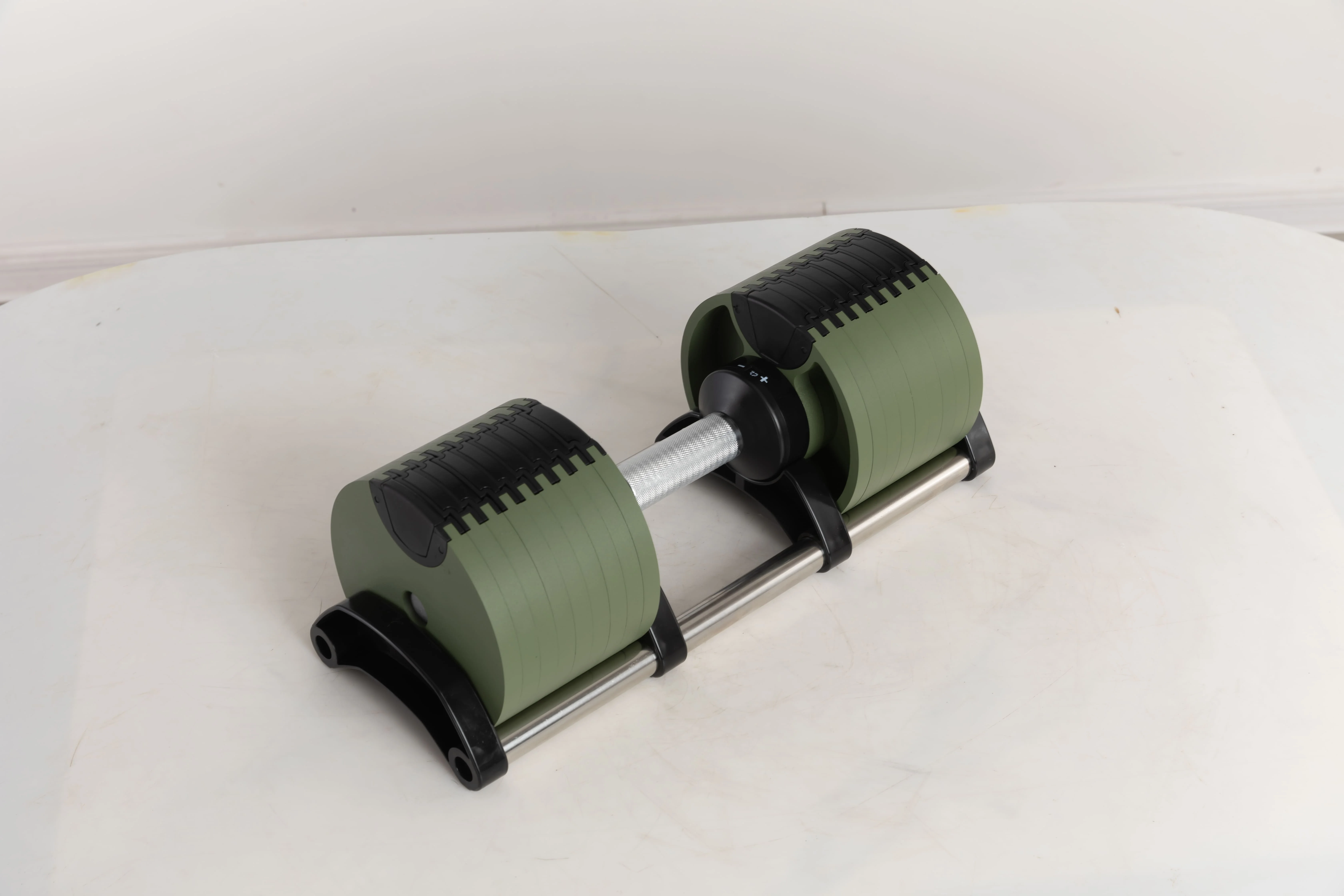 Factory Price Adjustable 20kg Dumbbells Easy-to-Use Iron Cement Material Gym Training Equipment for Home Exercise Custom Logo