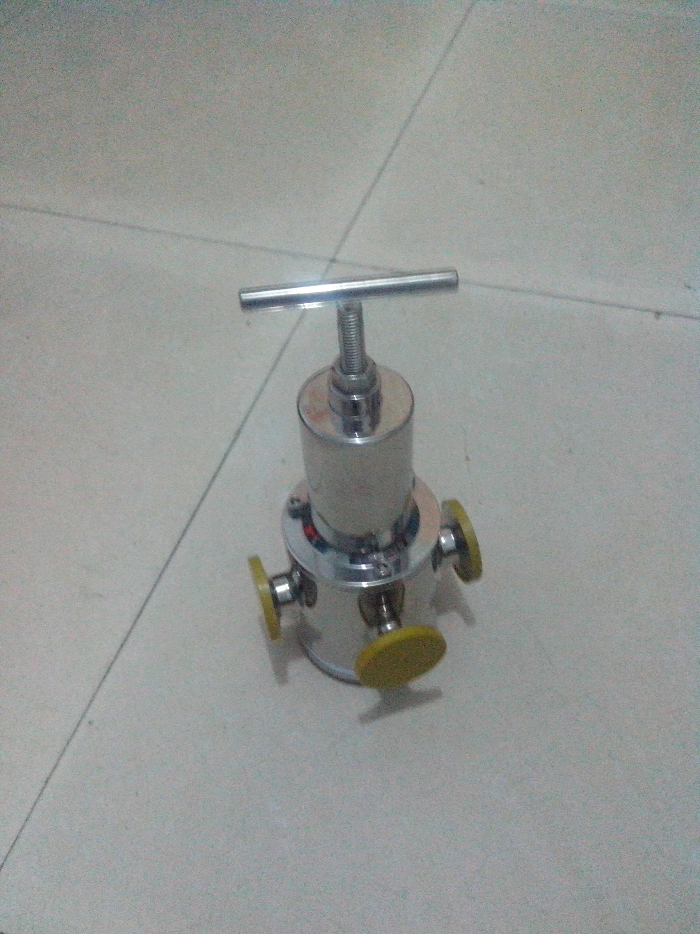 For  hygienic sanitary SS304 SS316L 3A/SMS/DIN/ISO standard Sanitary  pressure reducing valve PRV with pressure gauge