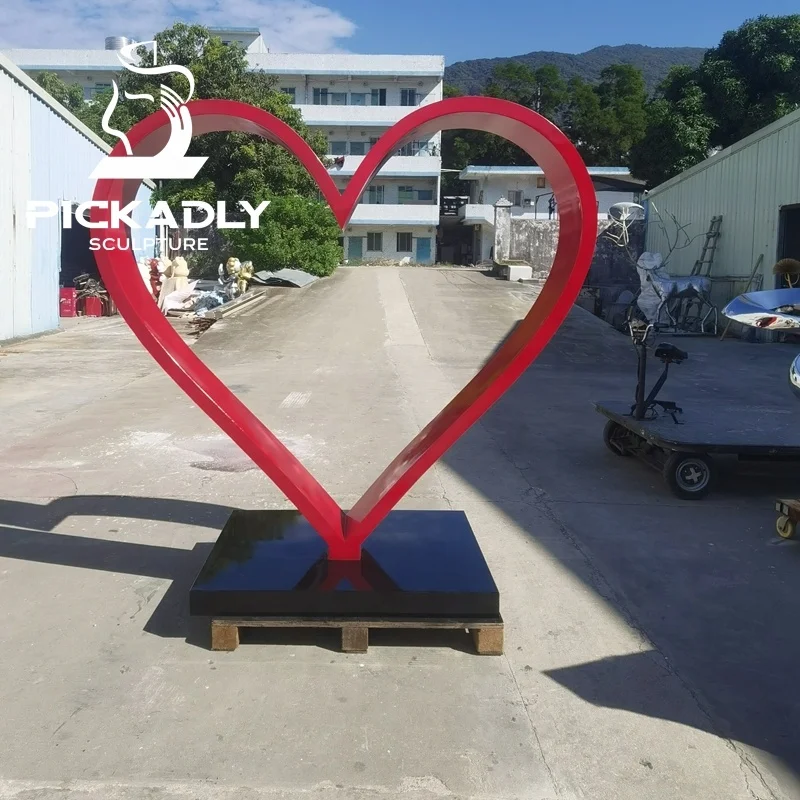 Metal Sculpture Large Outdoor Garden  Large Famous Art Sculpture loving heart Stainless Steel  sculpture