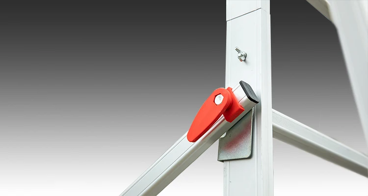 Hot sale 5.6M Aluminum Scaffold Ladder Platform Size 1560x455cm Capacity 150kg Scaffolding