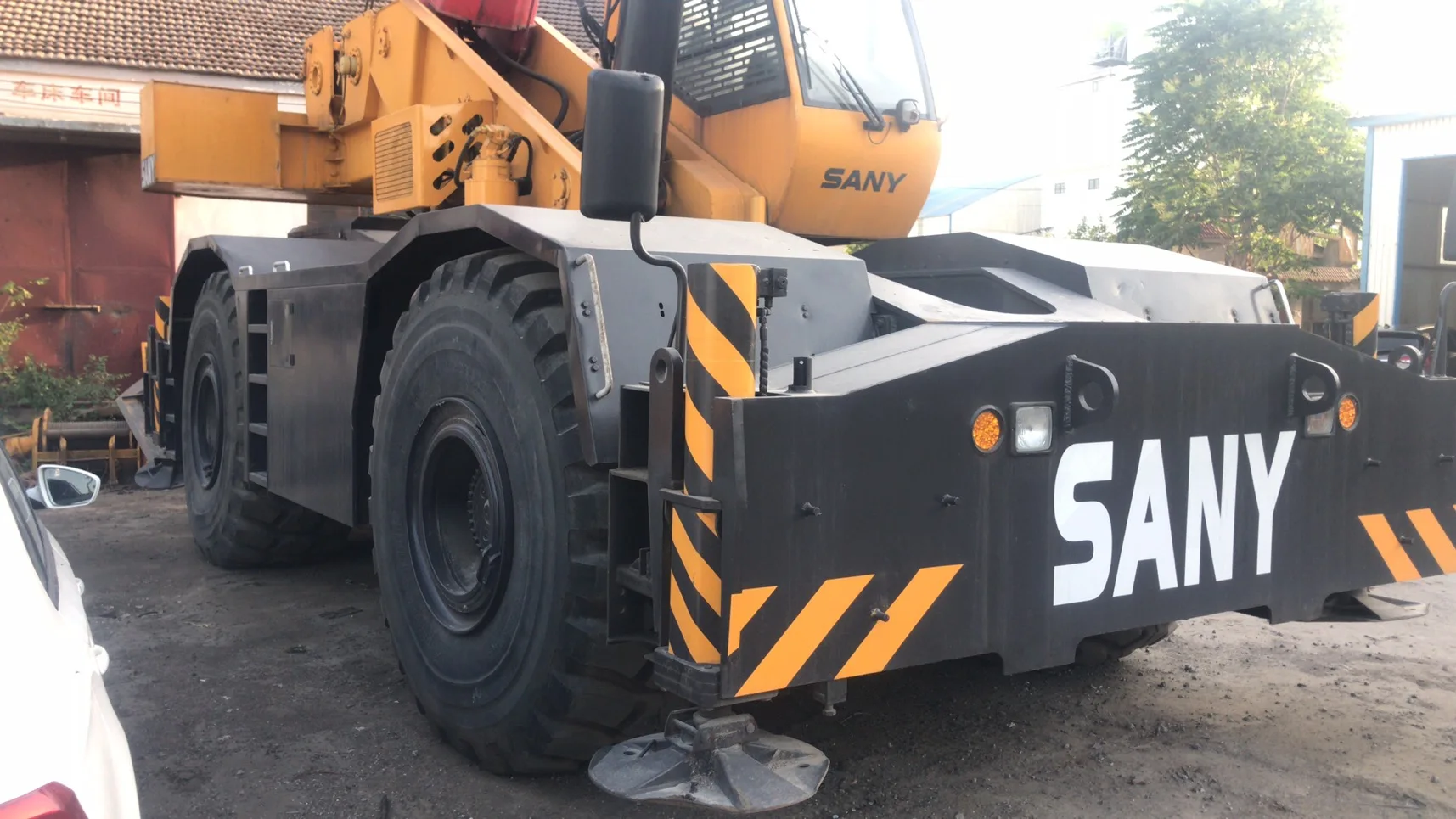 Подержанный шероховатый кран Sany 50