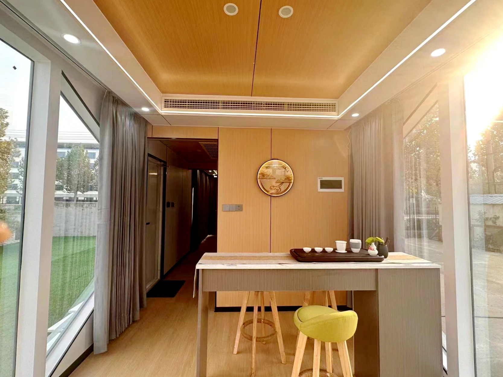 Standard Modern Camping Pod Space Prefab Portable Mobile Capsule House Aluminum Hotel with Bathroom Prefabricated Villa Home