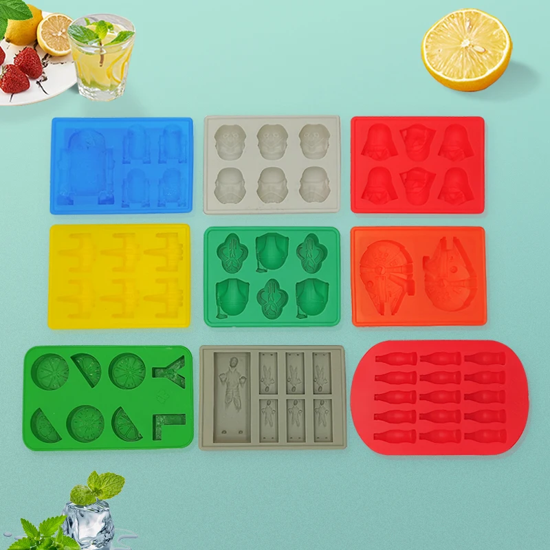 2022 Custom BHD Wholesale Custom Reusable Square Ice Molds Sphere Whiskey Round Ball Silicone Ice Cube Tray with Lid