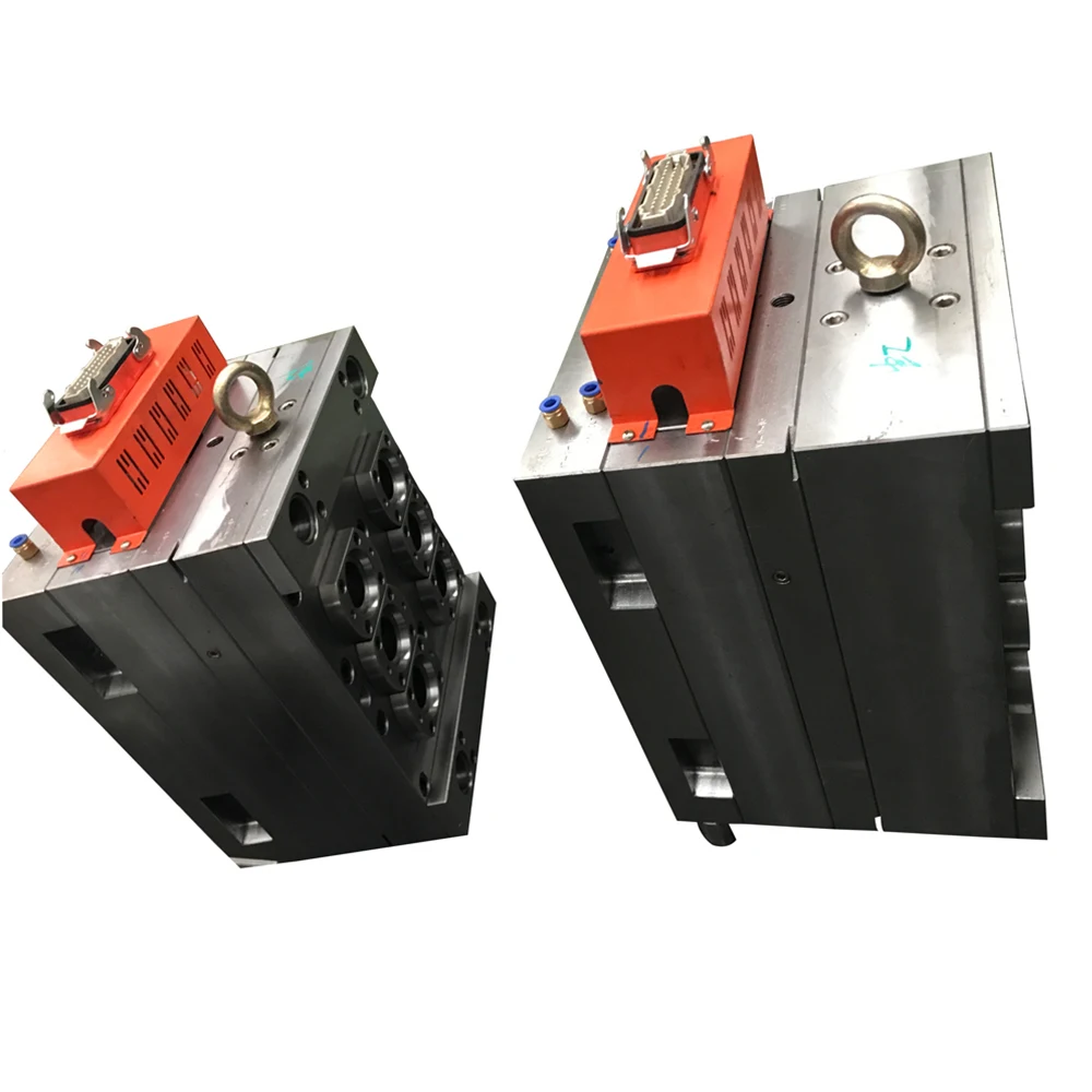 Advanced Long Life 6Cavity Hot Runner Pet Bottle Preform Mold Mould