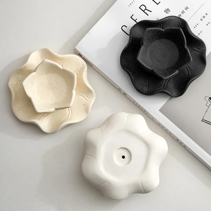 Korean Style Tabletop Decor Flower Shape Ceramic Tea Light Candle Holder