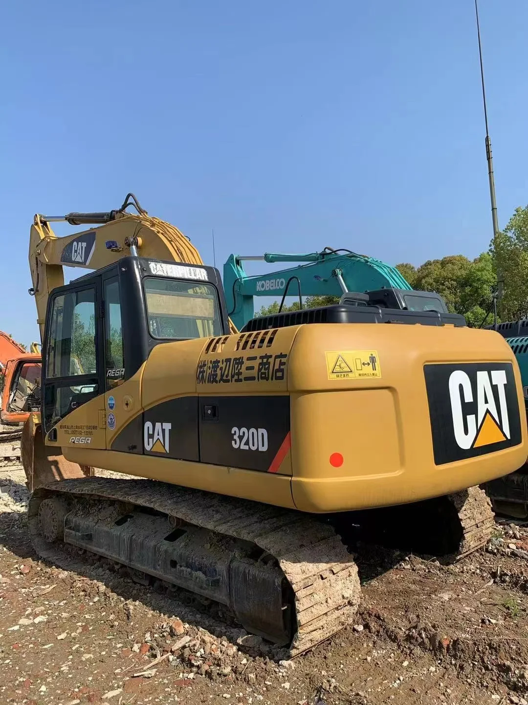 Official wholesale Japan Caterpillar heavy equipment CAT 320D 320DL 320D2L digging machinery used cat excavator in dubai