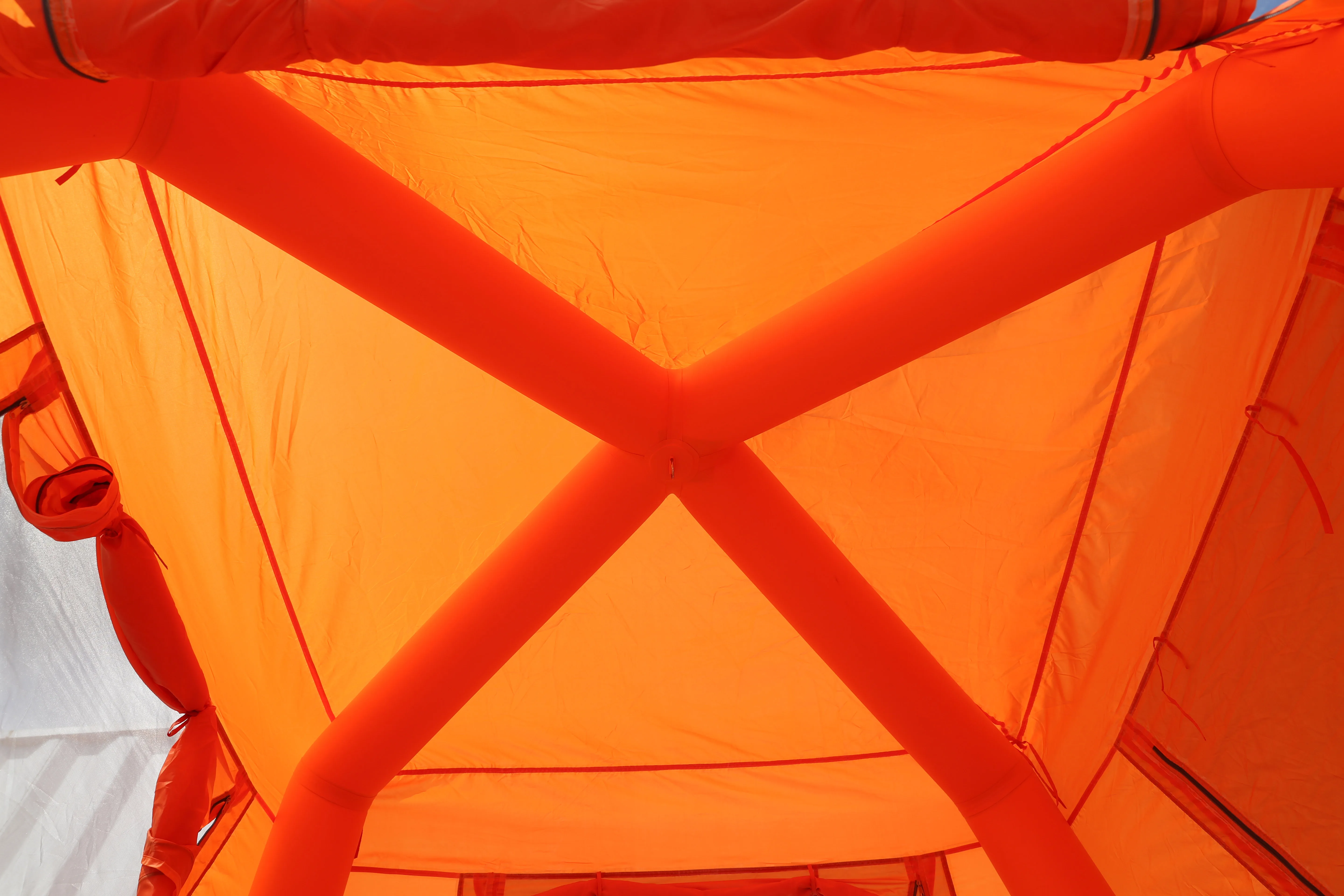 Outdoor Water Sports Lake Floating Camping Tent Party Inflatable Tents Camping Inflatable Water Tent