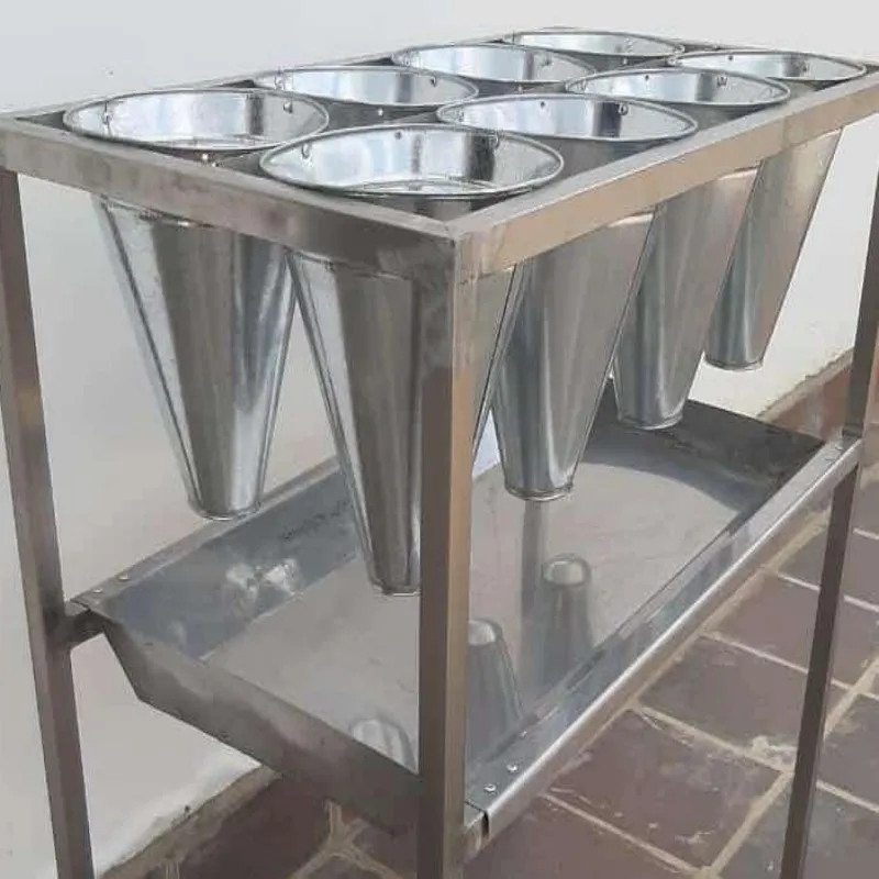Chicken Duck Bloodletting Table Bleeding Cone in Slaughterhouse