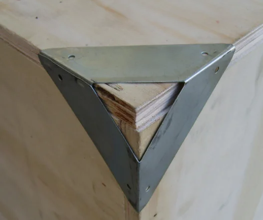 Wholesale Decorative Raw Material Color Metal Protector Wooden Box Corner