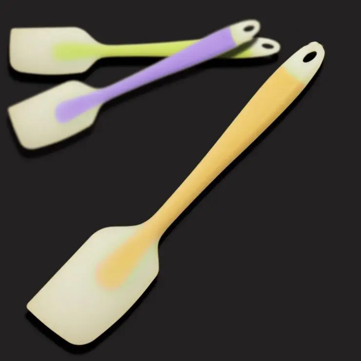 Baking Tools Amazon Top Seller Kitchenware Cooking Tools Kitchen Cheese Sharpener Semi-transparent Material Silicone Scraper