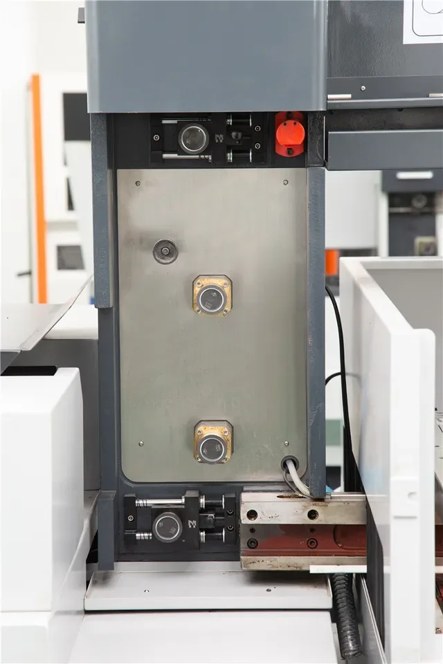 HM400 Electric Erosion 5-Axis wire Cutting Machine edm wire cutting machine Automatic wedm machine for Metal