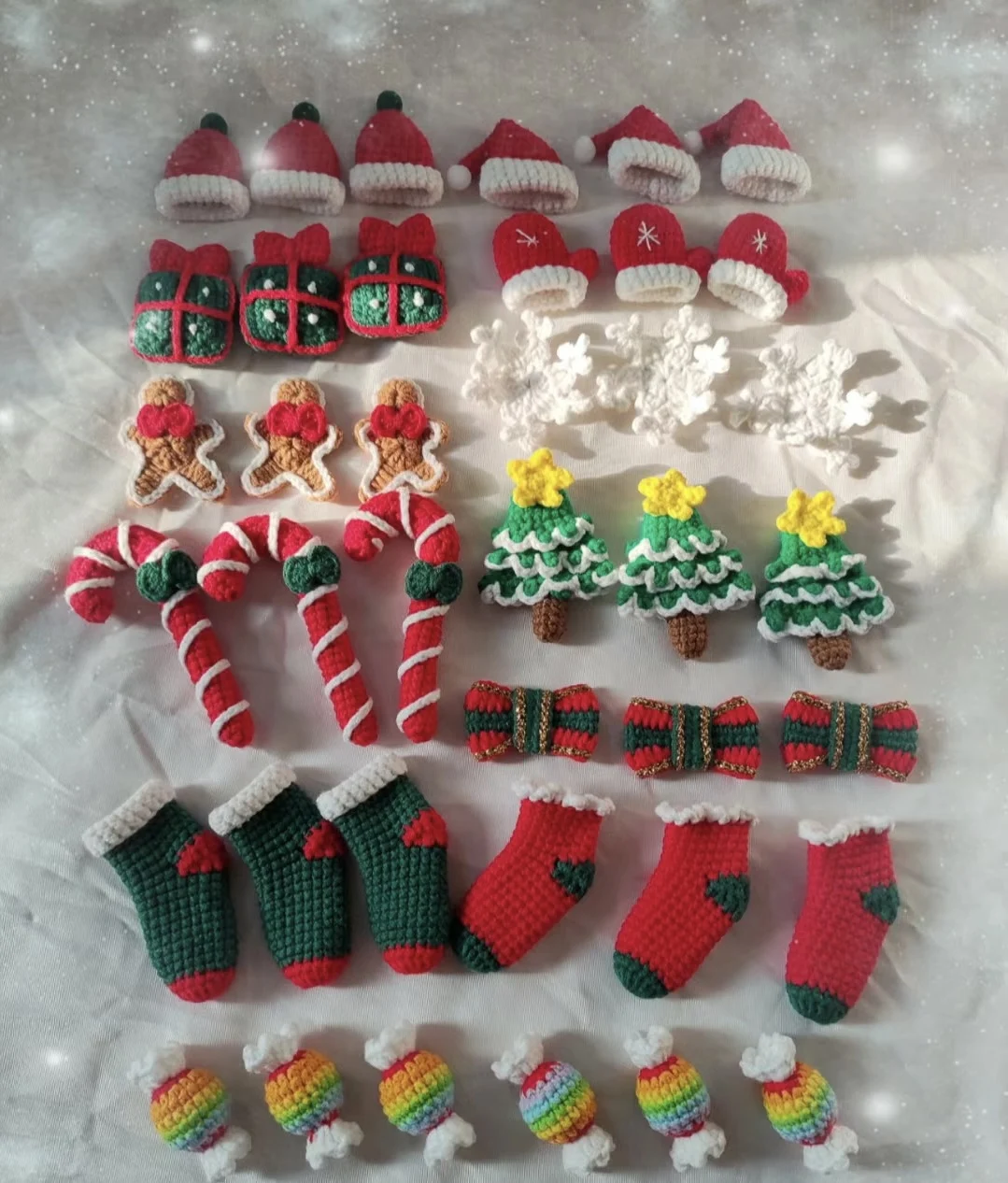Best Price Crochet Christmas Pendant Merry Christmas Tree Decor Santa Claus Bell Xmas Hanging Pendant Handmade Knitted Christmas
