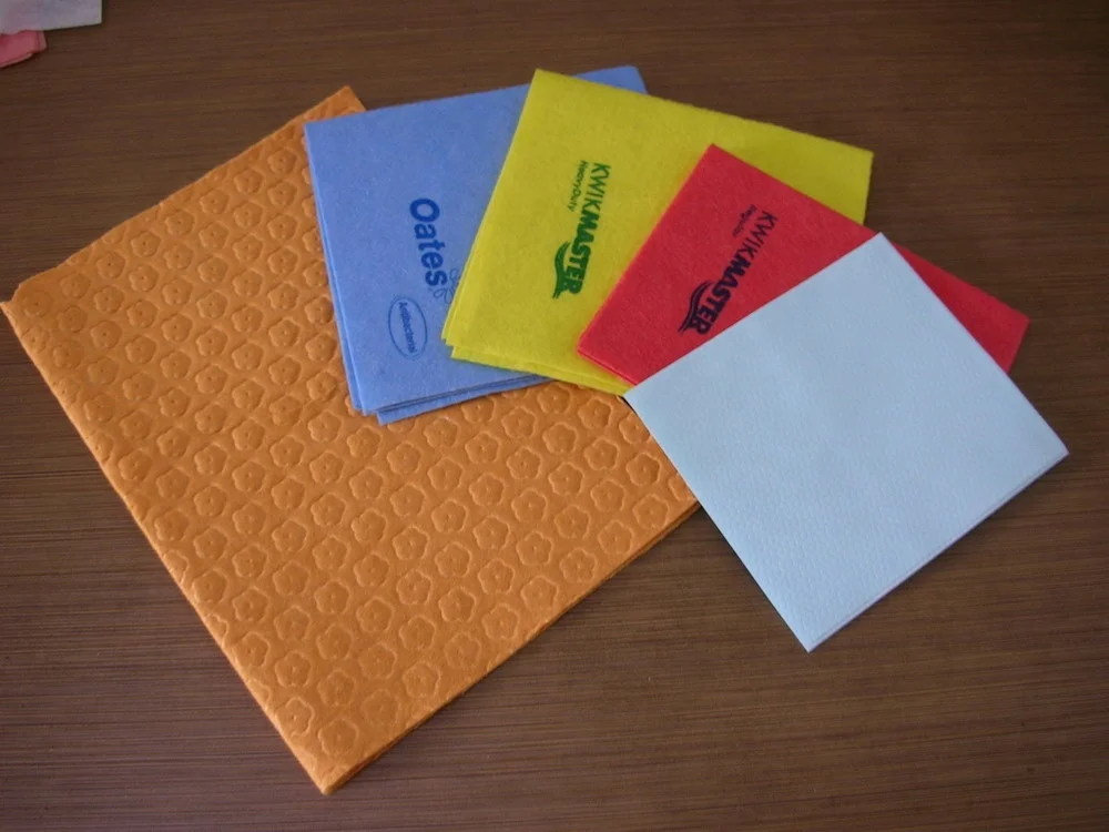 
ZL-F(600) Automatic nonwoven folding & cutting machine 