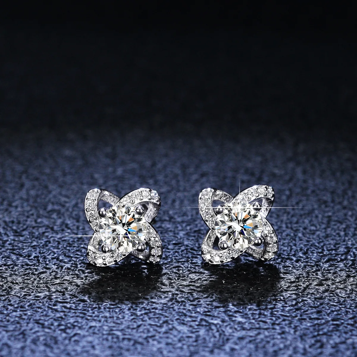 Luxury 925 Sterling Silver Moissanite Diamond Stud Earrings Mossanite Jewelry Four-leaf Clover for Women Fine Jewelry