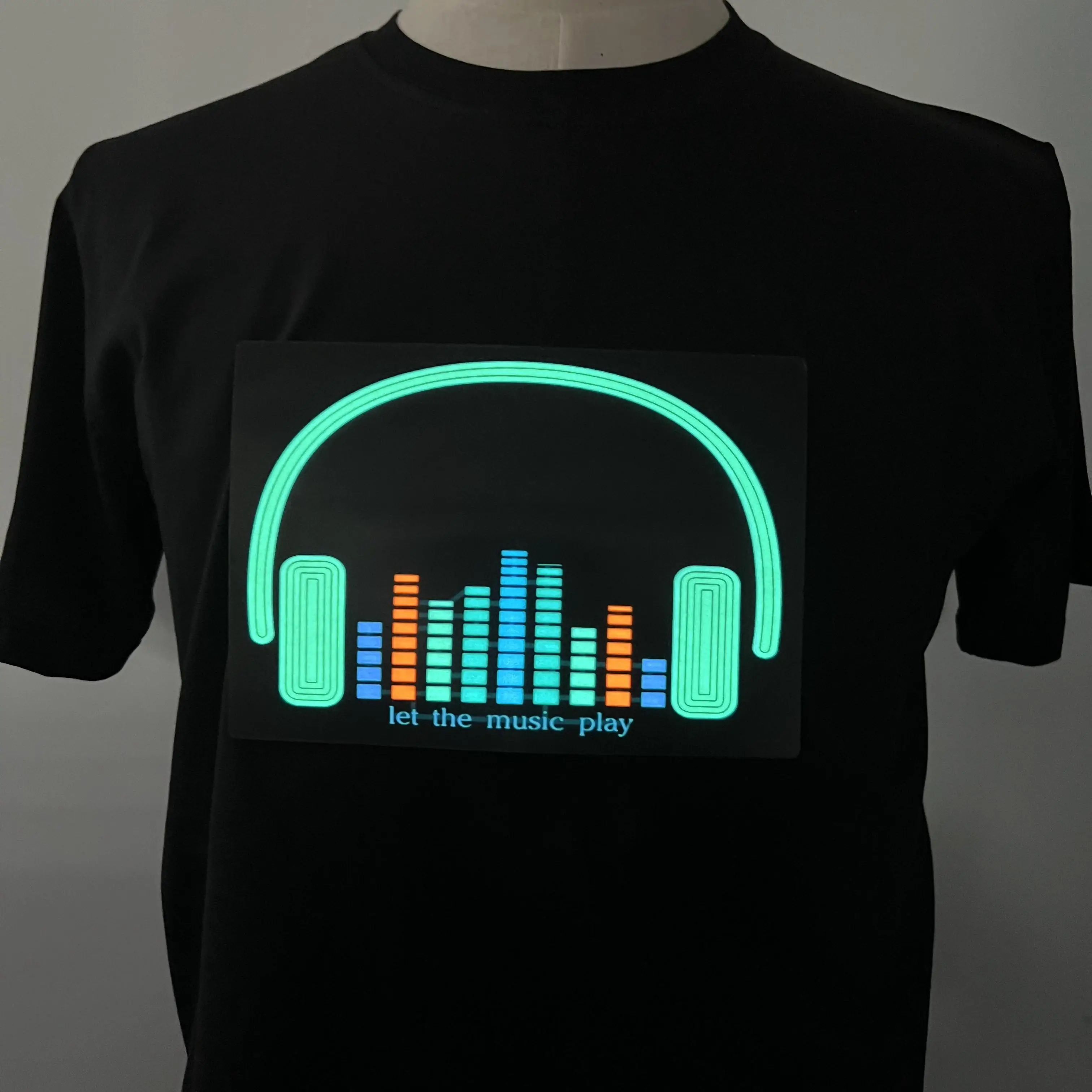 Hot Sale Party LED Flashing Shirt EL Equalizer Panel Fashion Rave Sound Activated LED Tshirt EL Panel