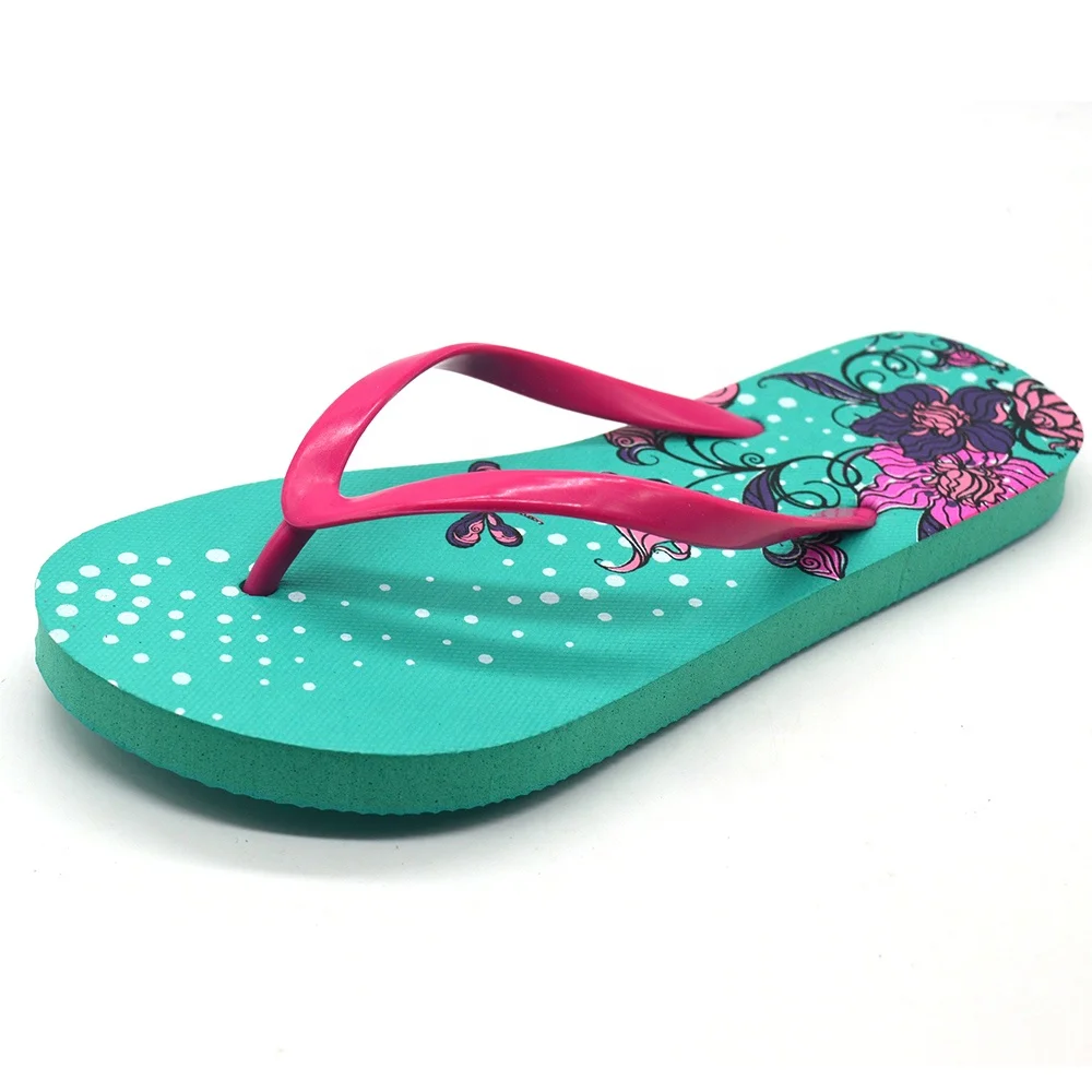 women rubber flip flops for beach