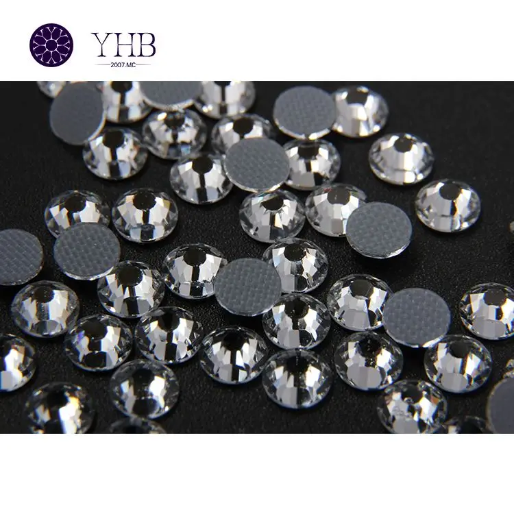 Brand Source Manufacturer Multi-Size Round Glass Solid And Stable Hotfix Christmas Nail Art Wholesale Rhinestones