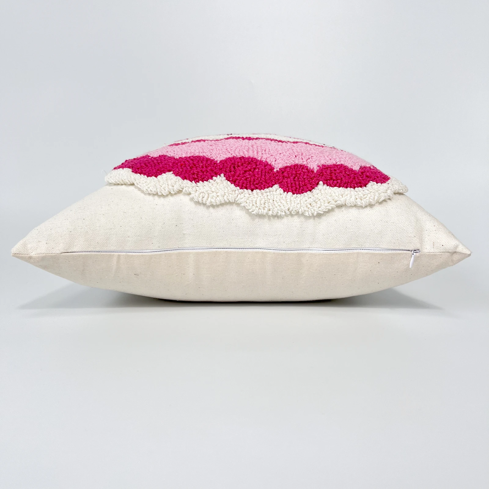 Organic Pp Cotton With Cake Tufted Embroidery Pillowcase Soft Throw Pillows Custom Pattern Print