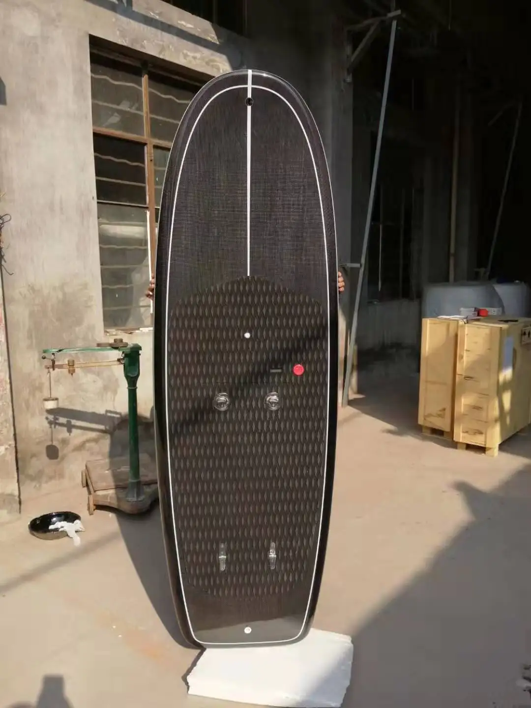 
Discounted Price Fliteboard PRO eFoil Electric Surfboard with Flyer Wing 