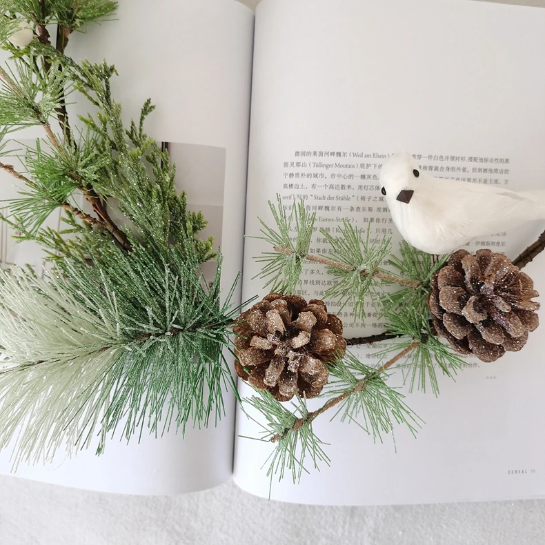 Artificial glitter green pine cone metal ring flower wreath circle with white bird Christmas decorative wreath