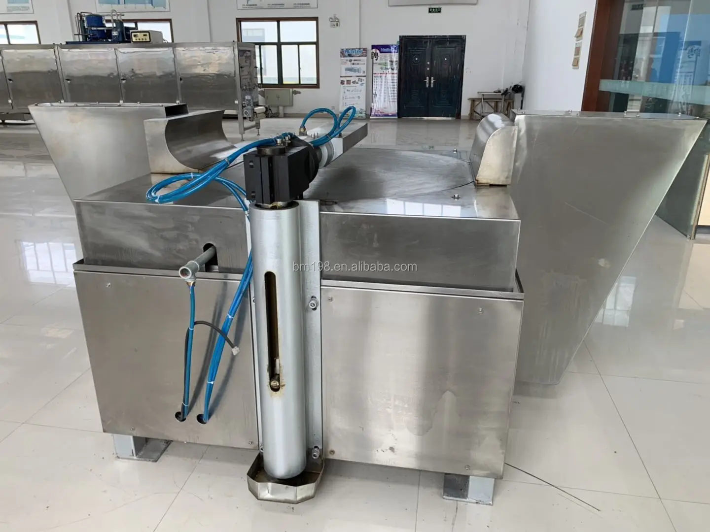 Stainless Steel Electricity Food Industry  Mixer Sugar Kneading  Candy Mixing Machine