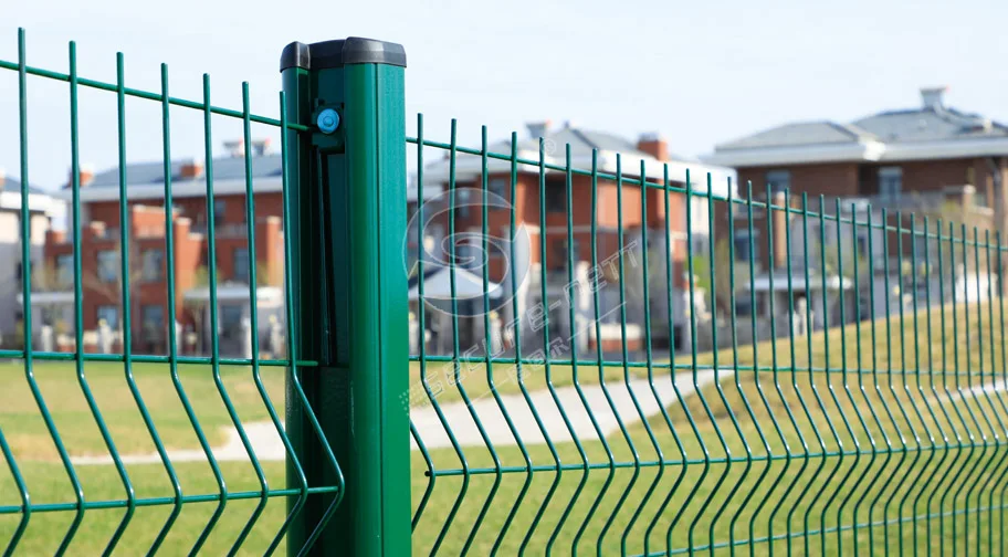 residential galvanized curvy welded wire mesh panel metal fencing factory