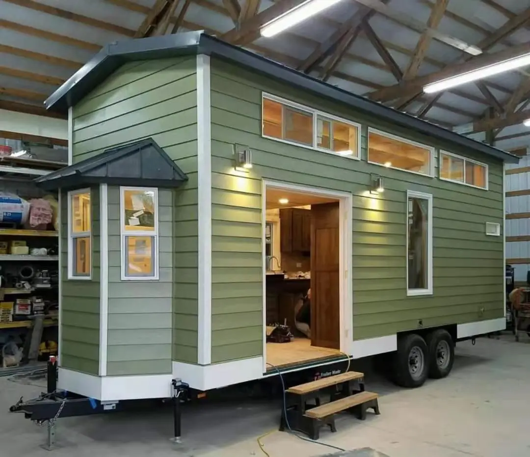 JM Pre Fabricated Home Houses Houseboat Floating with Solar Panels