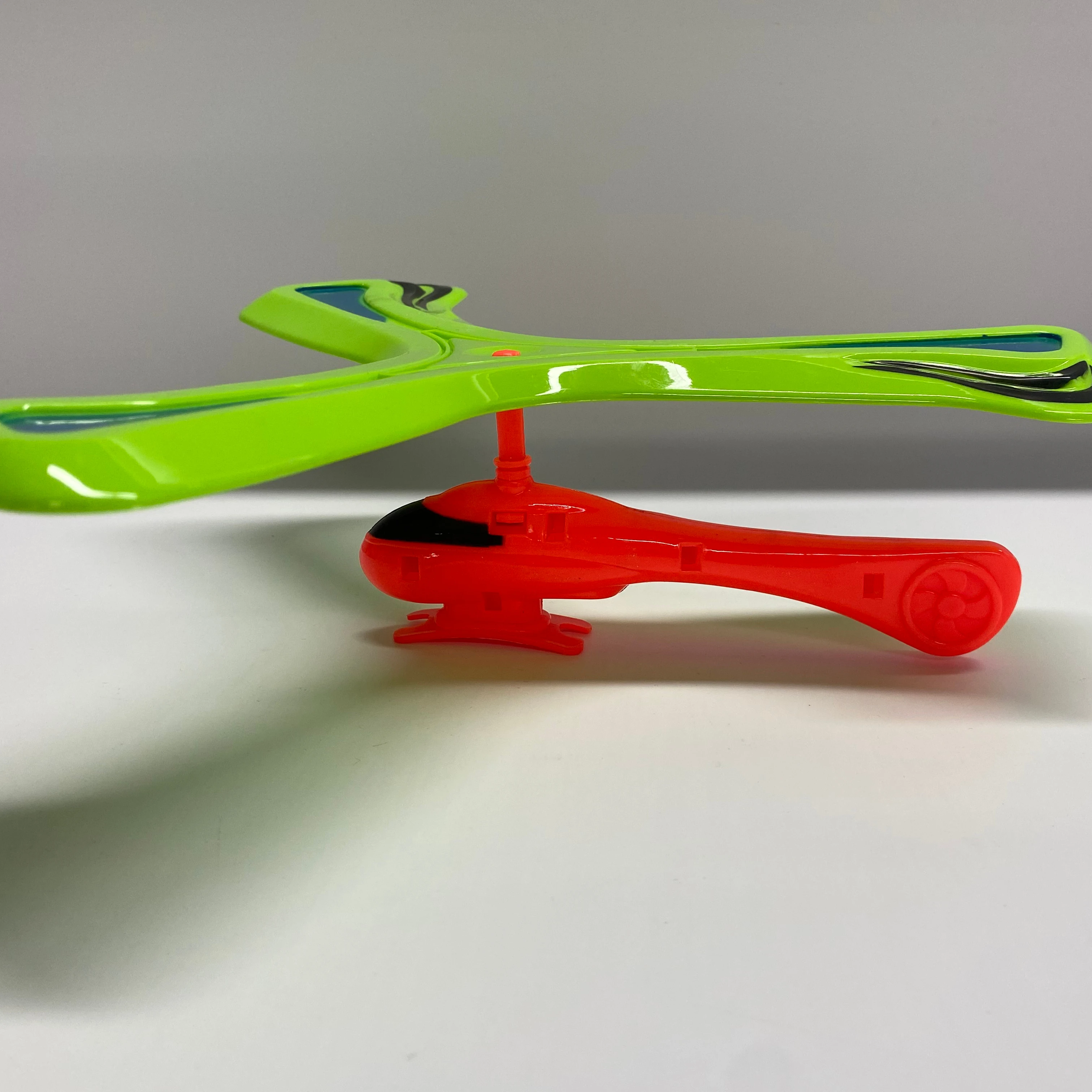 Hands on Flying Helicopter Trend toys kids 2024 Outdoor Plastic toys Game Set Promotional Gift returning boomerang sports game