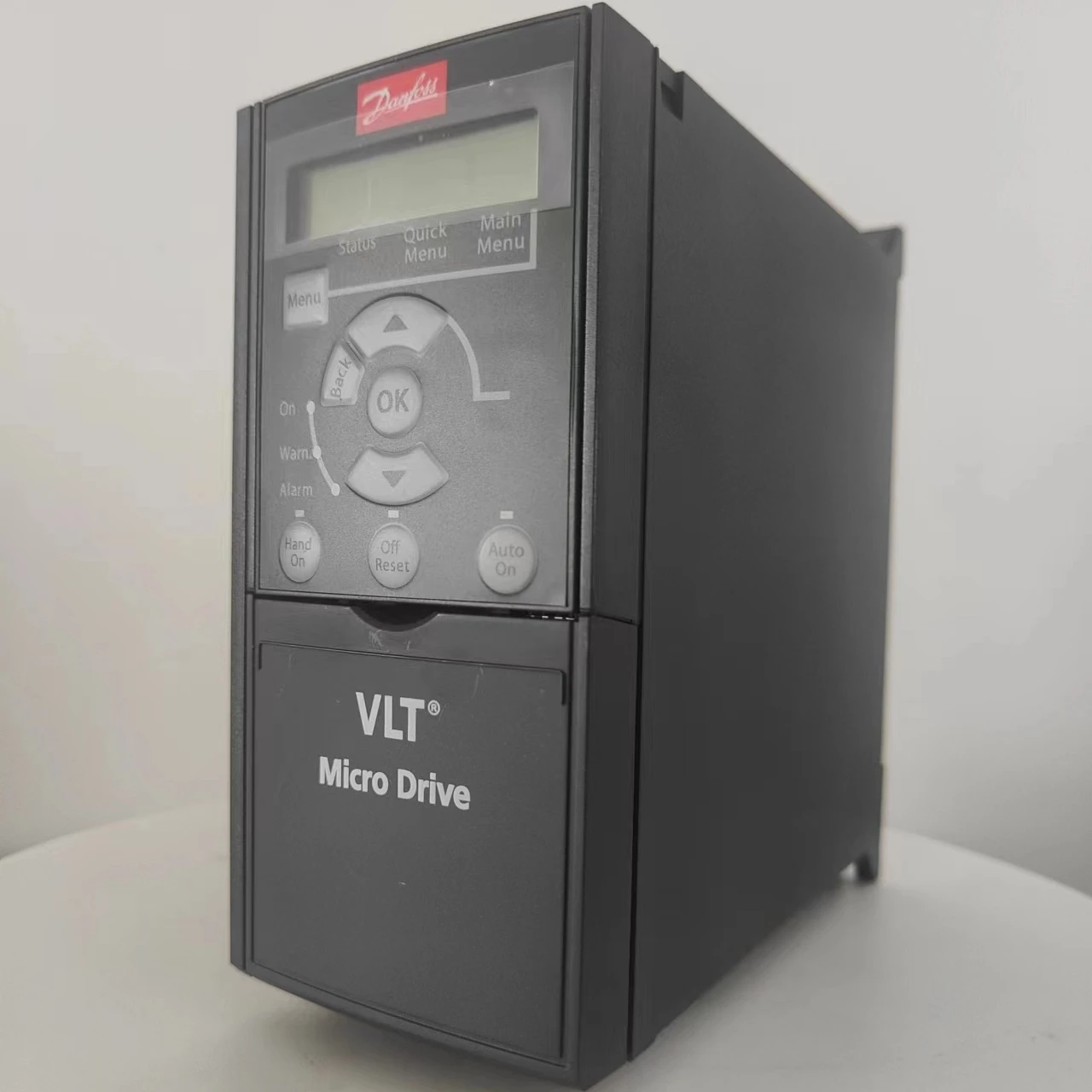 FC-051P15KT4E20H3BXCXXXSXXX 15kw 380-480V danfoss drives danfoss inverter AC drive converters