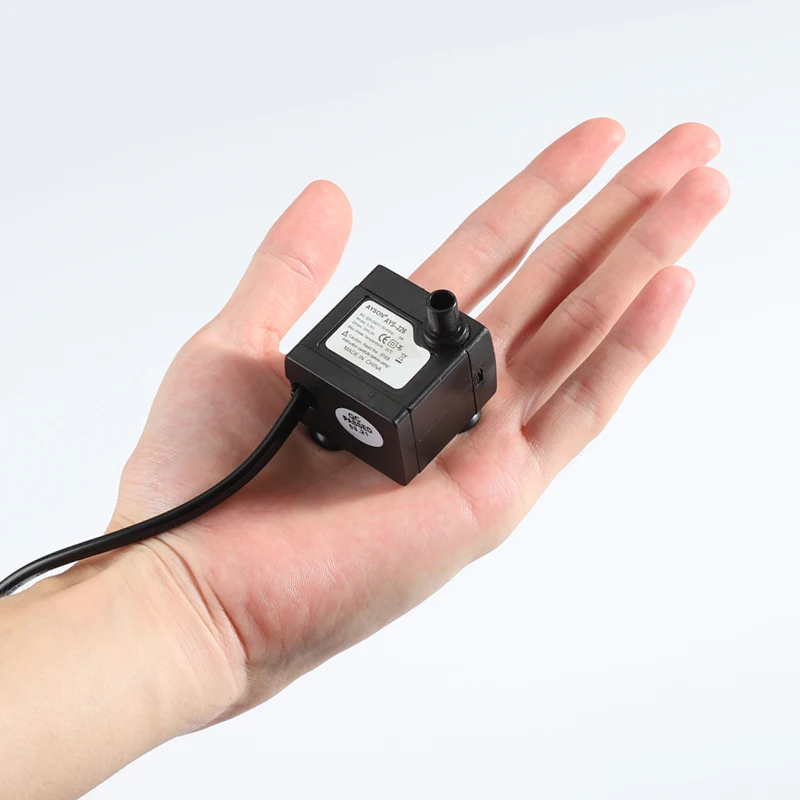 110V~240V Small fish tank water changing aquarium pump 2.5W aquaculture submersible pump pet fountain pump