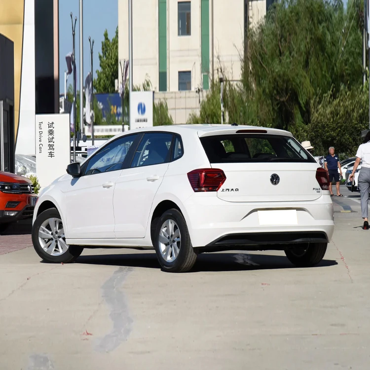 Top Sale New sedan 2023 Vw Polo Plus 330tsi 1.5l Fwd Sunroof 5 Seaters Small Vw Sedan Gasoline Car